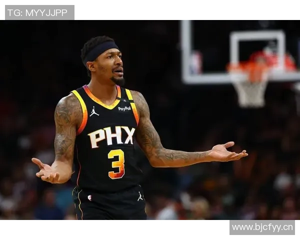 比尔展现全面能力强大的适应力助力球队攻防转换