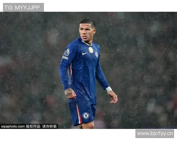 切尔西热身战巴萨海报发布蓝军近九次交锋仅一败